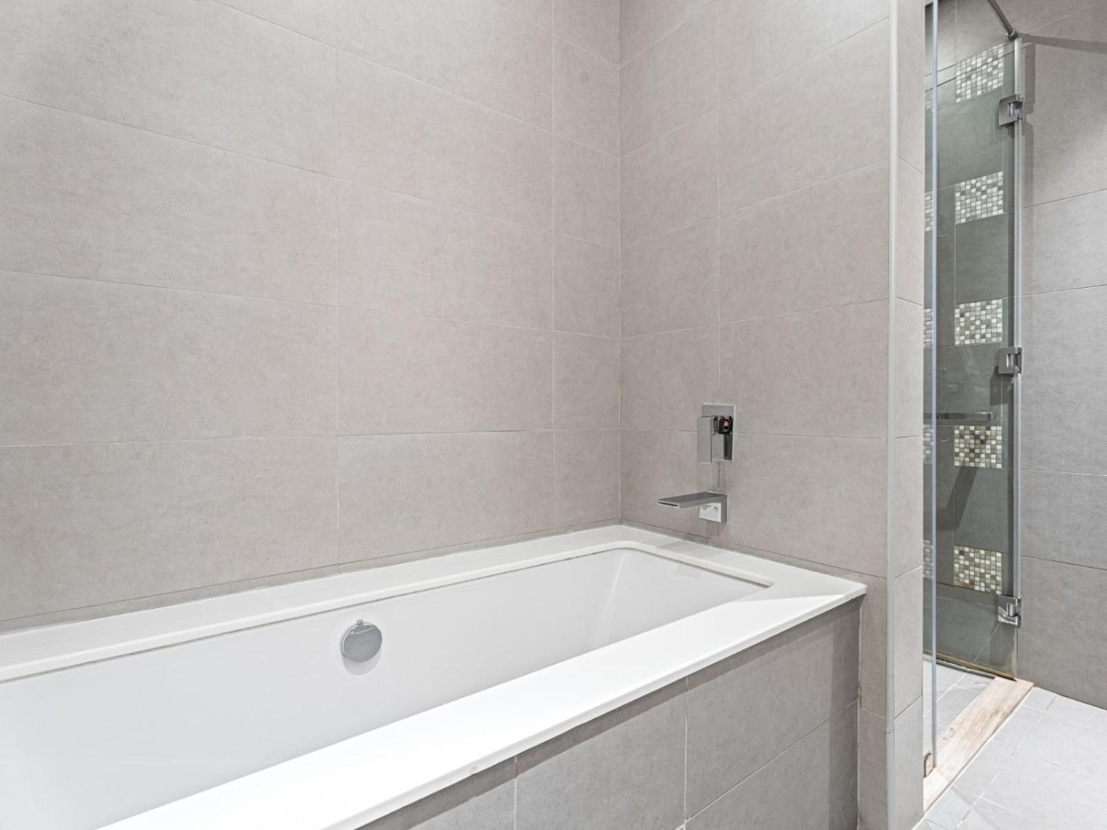 Chic Escape - 2br Guest At Atria, Business Bay Apartment